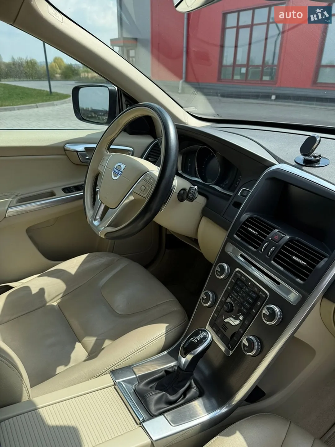 2015 Volvo XC60 - мініатюра 8