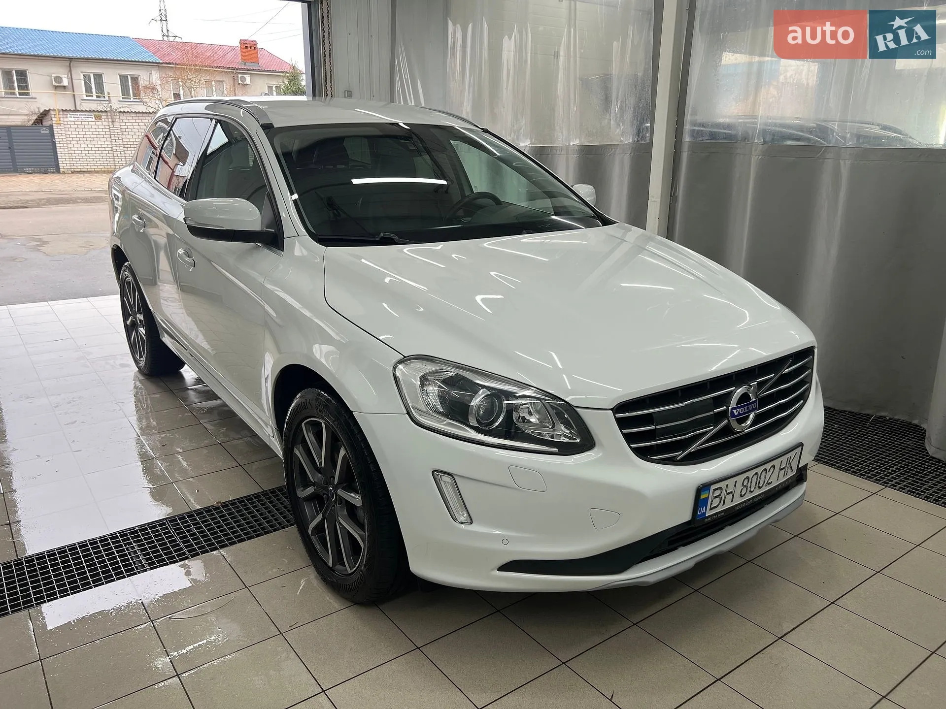 2017 Volvo XC60 - мініатюра 8