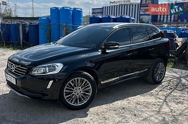Позашляховик / Кросовер Volvo XC60 2017 в Львові