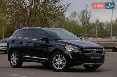 Позашляховик / Кросовер Volvo XC60 2015 в Києві