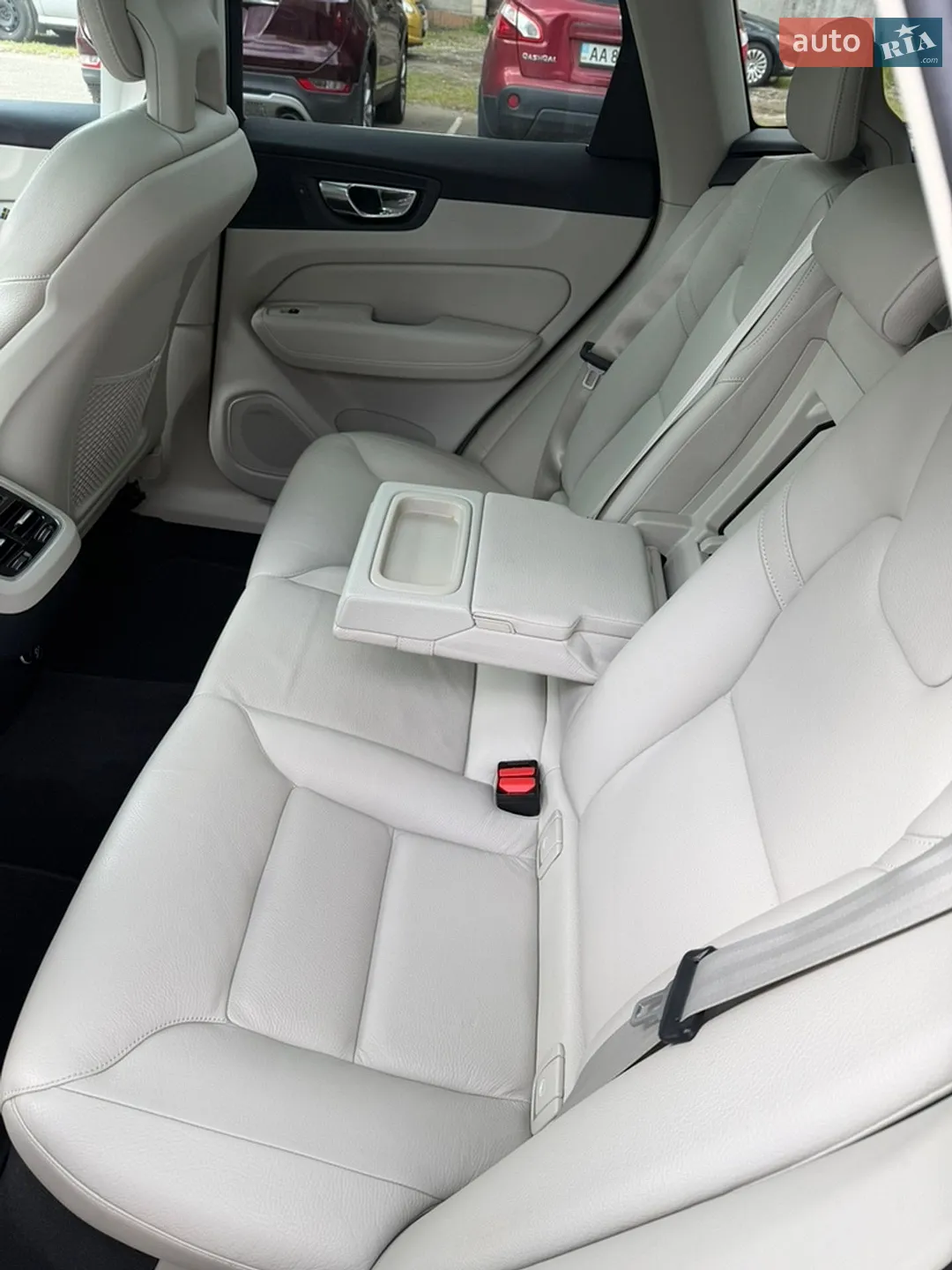 2017 Volvo XC60 - мініатюра 22