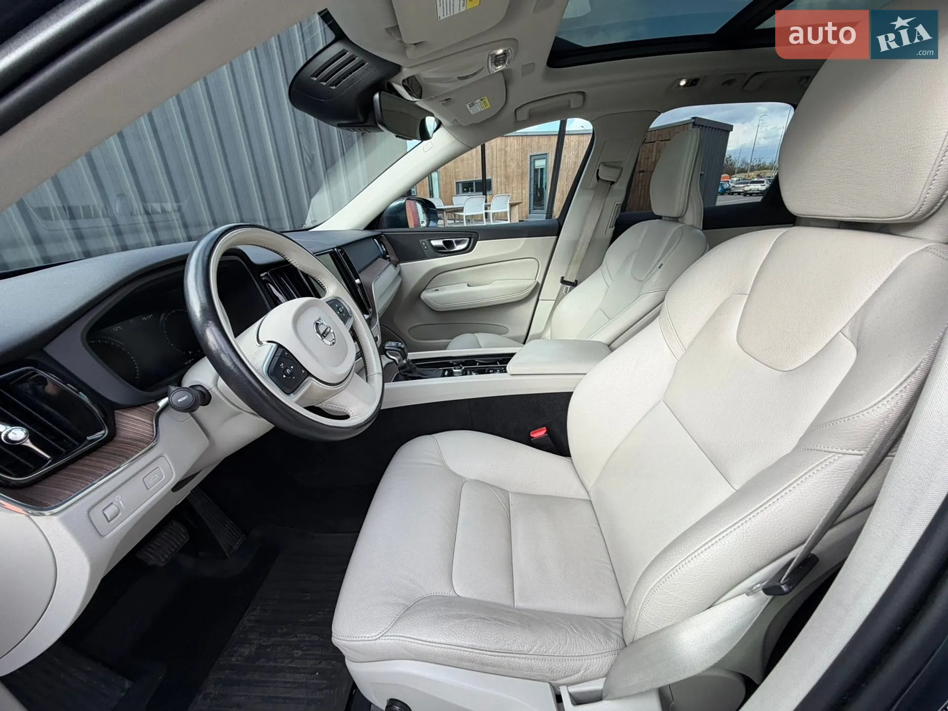 2020 Volvo XC60 - мініатюра 18