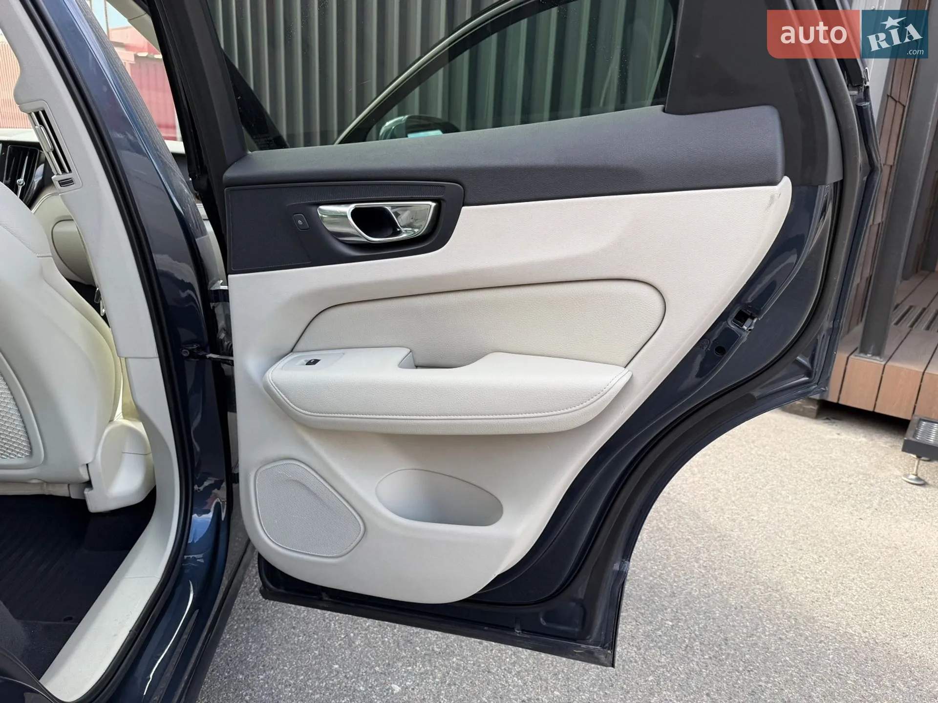 2020 Volvo XC60 - мініатюра 26
