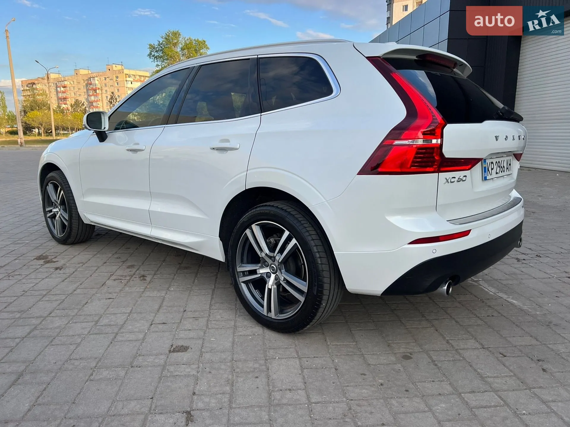2020 Volvo XC60 - мініатюра 9