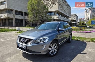 Внедорожник / Кроссовер Volvo XC60 2016 в Киеве