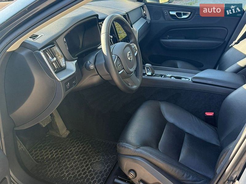 Внедорожник / Кроссовер Volvo XC60 2022 в Львове
