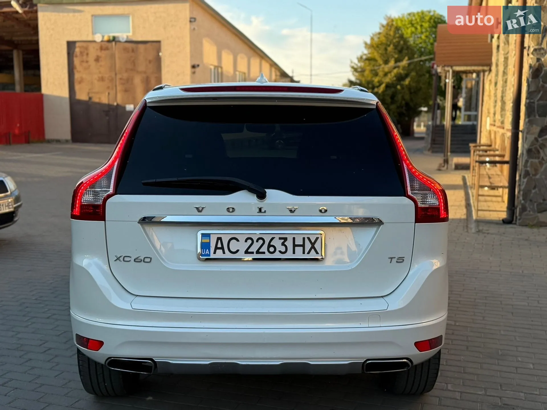 2015 Volvo XC60 - мініатюра 17