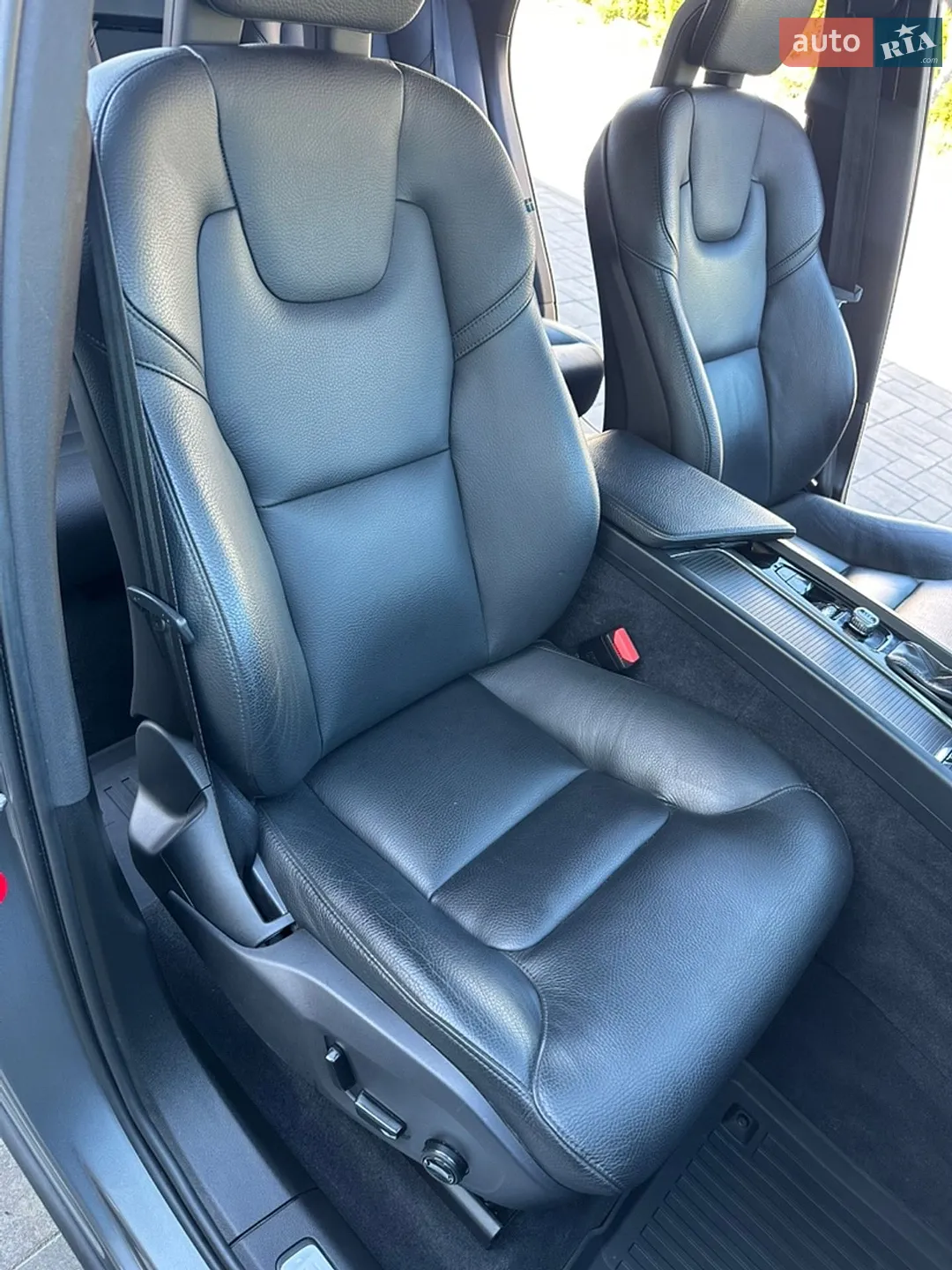 2018 Volvo XC60 - мініатюра 14