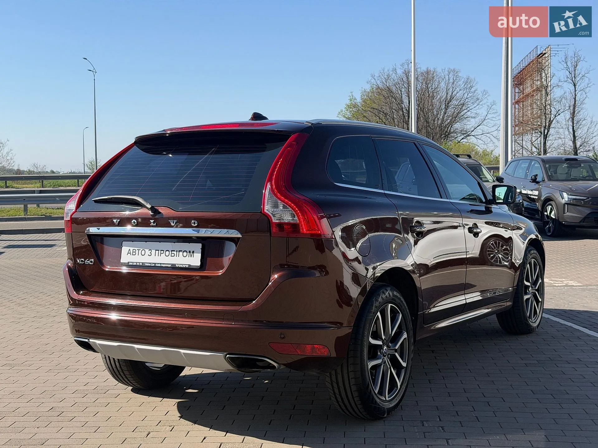 2017 Volvo XC60 - мініатюра 8