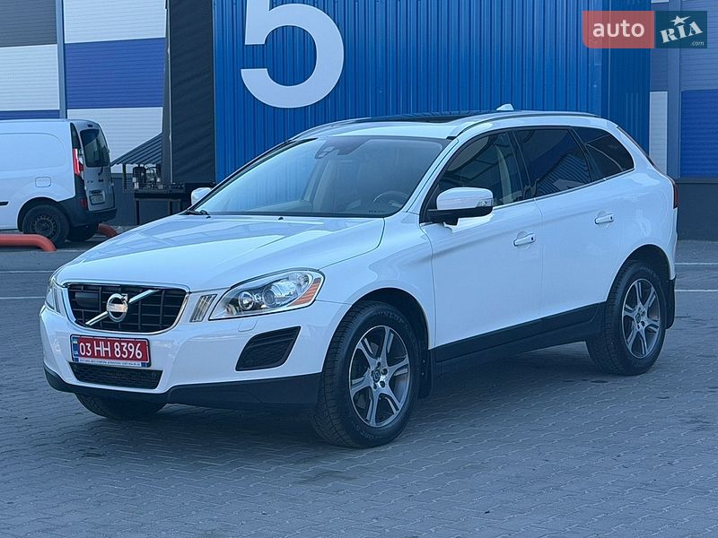 Внедорожник / Кроссовер Volvo XC60 2012 в Ровно