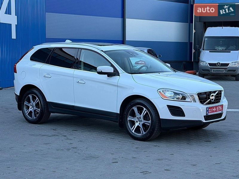Внедорожник / Кроссовер Volvo XC60 2012 в Ровно