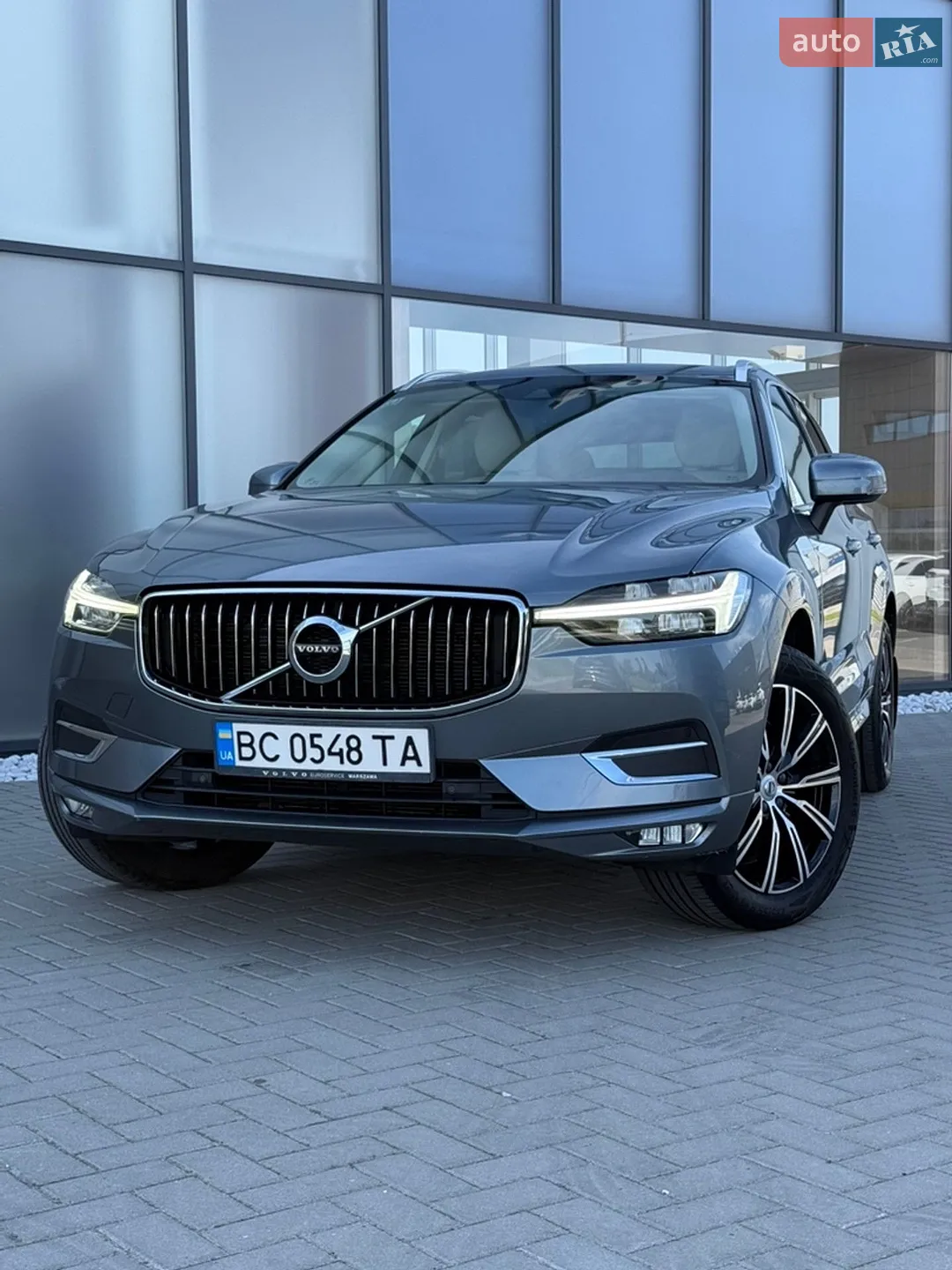 2021 Volvo XC60 - фото 1