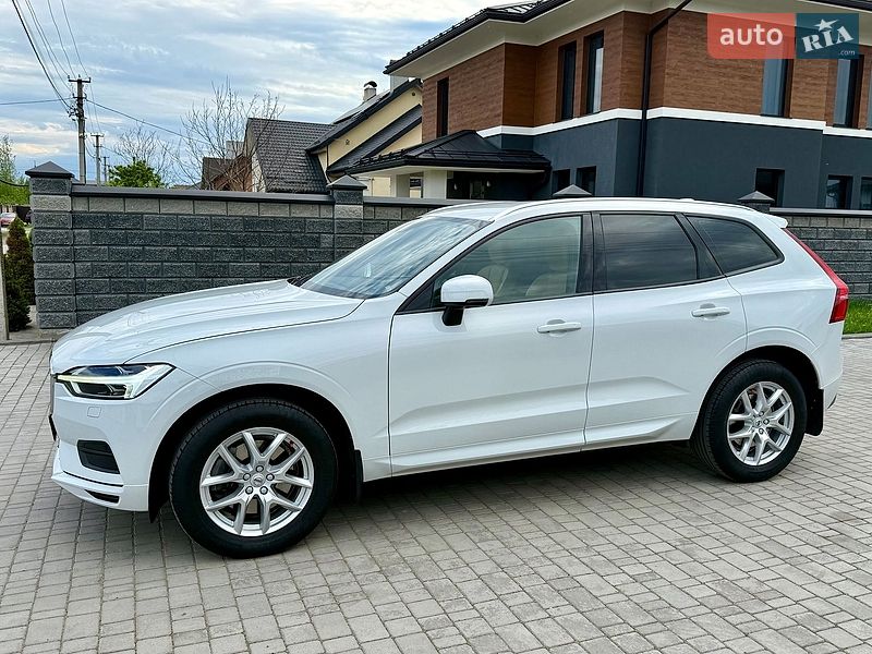 Внедорожник / Кроссовер Volvo XC60 2019 в Ровно