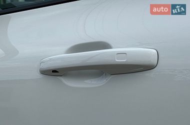Внедорожник / Кроссовер Volvo XC60 2019 в Ровно