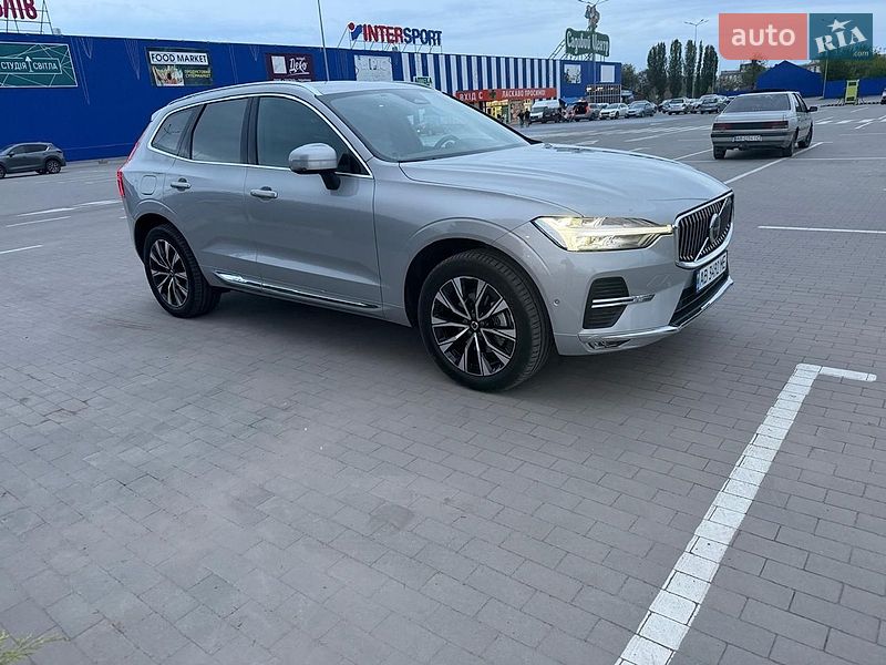 Внедорожник / Кроссовер Volvo XC60 2023 в Виннице