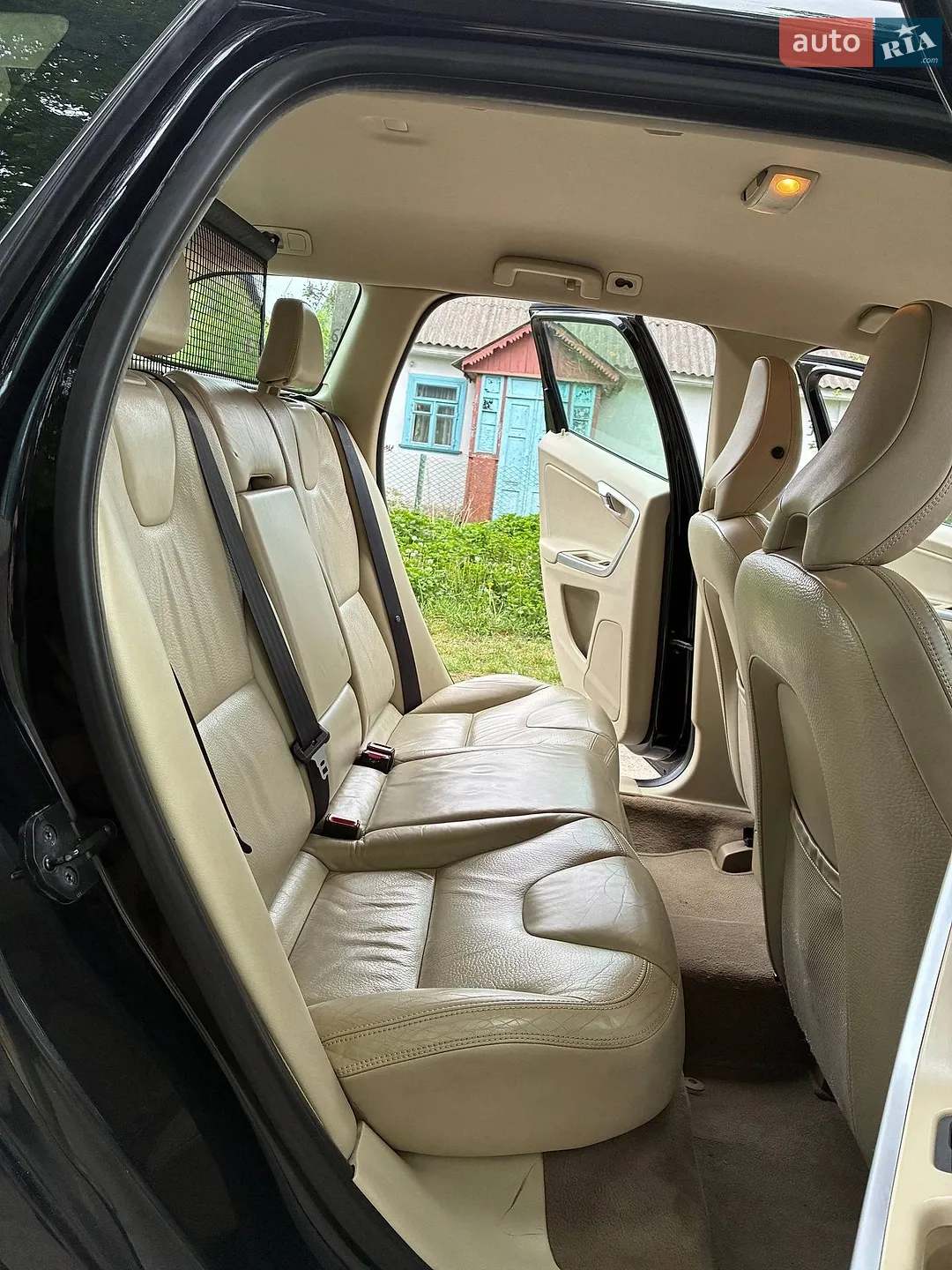 2010 Volvo XC60 - мініатюра 16