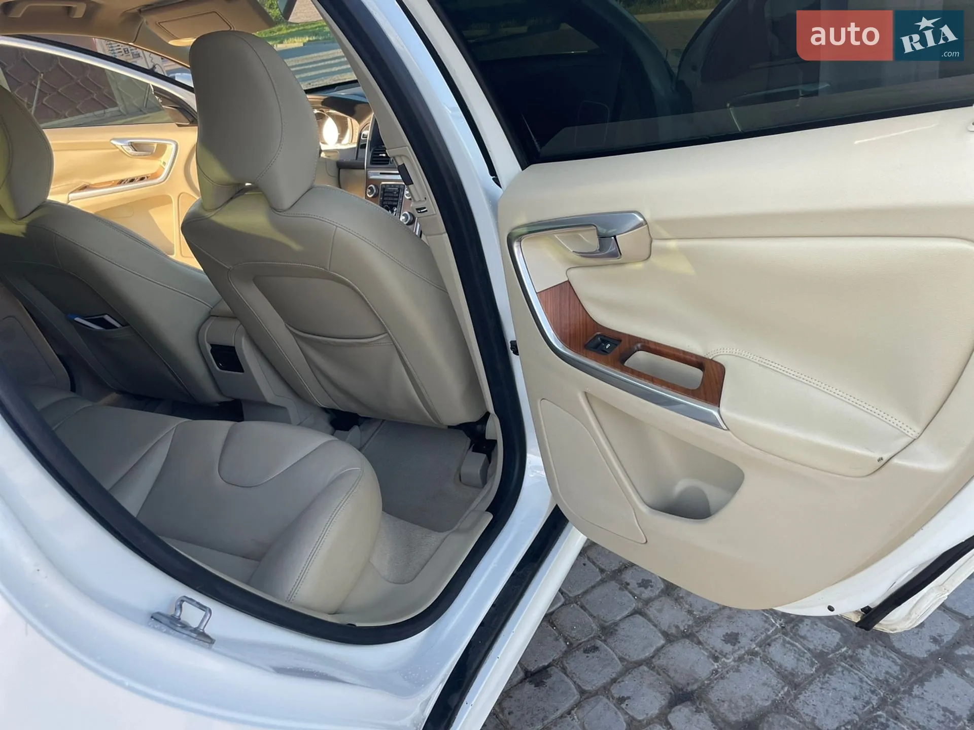 2015 Volvo XC60 - мініатюра 19