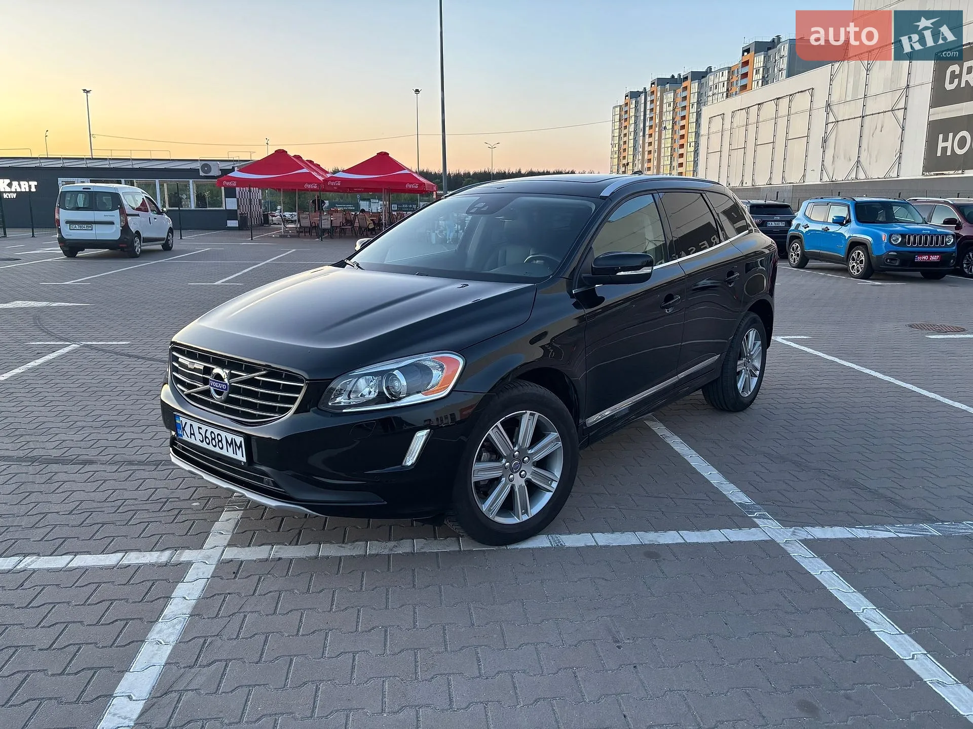 2015 Volvo XC60 - фото 1