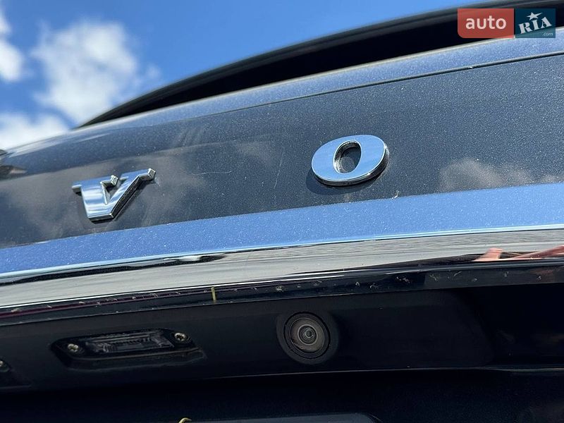 Внедорожник / Кроссовер Volvo XC60 2015 в Ровно