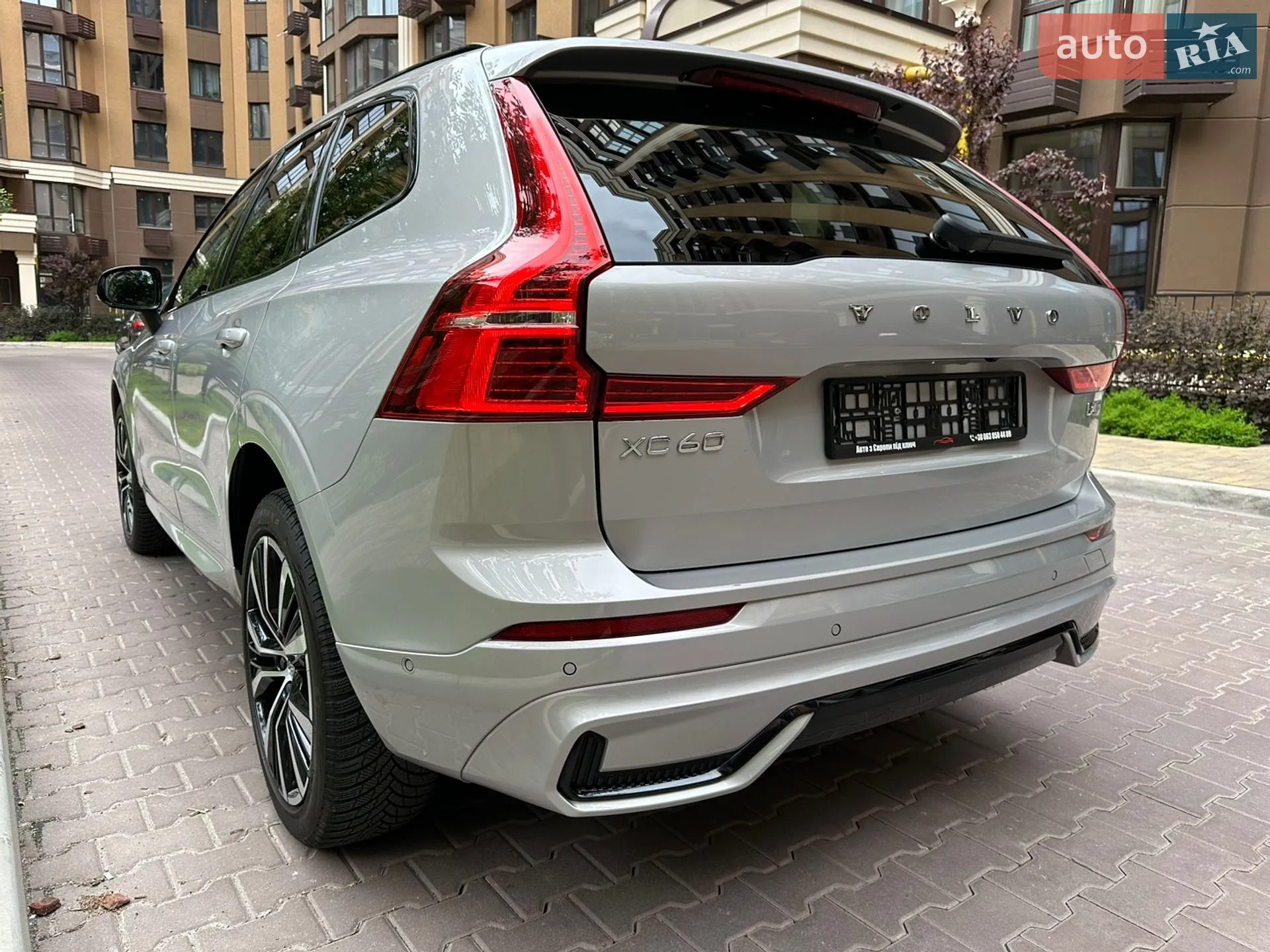 2022 Volvo XC60 - мініатюра 18