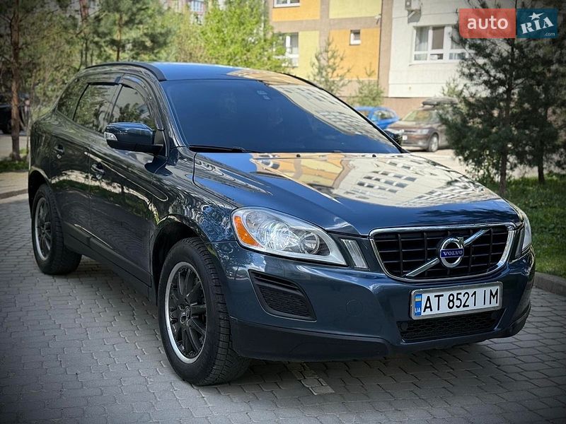 Внедорожник / Кроссовер Volvo XC60 2010 в Львове