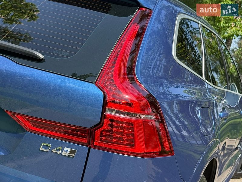 Внедорожник / Кроссовер Volvo XC60 2017 в Киеве