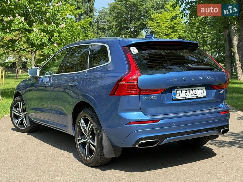 Внедорожник / Кроссовер Volvo XC60 2017 в Киеве
