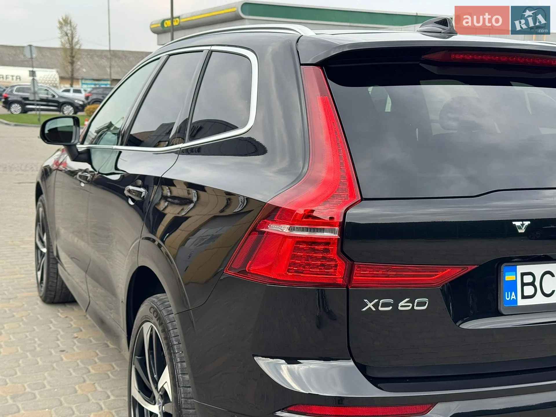2018 Volvo XC60 - мініатюра 12