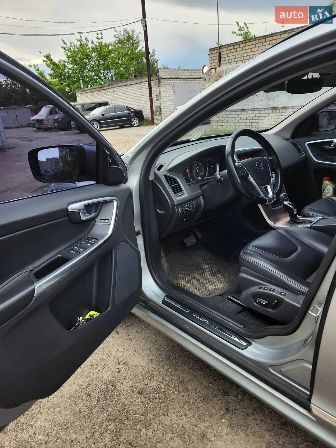 2016 Volvo XC60 - мініатюра 8