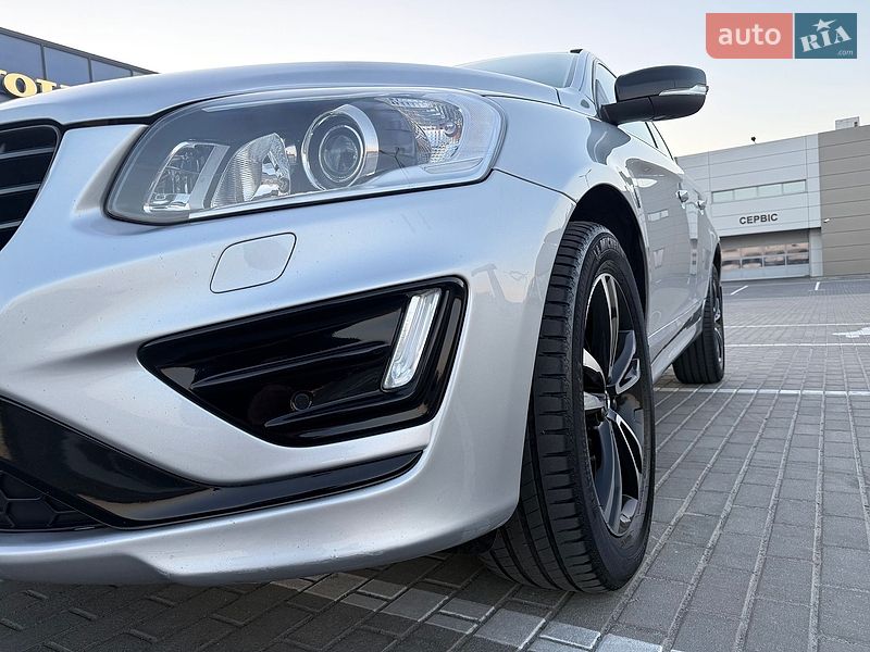 Внедорожник / Кроссовер Volvo XC60 2015 в Львове