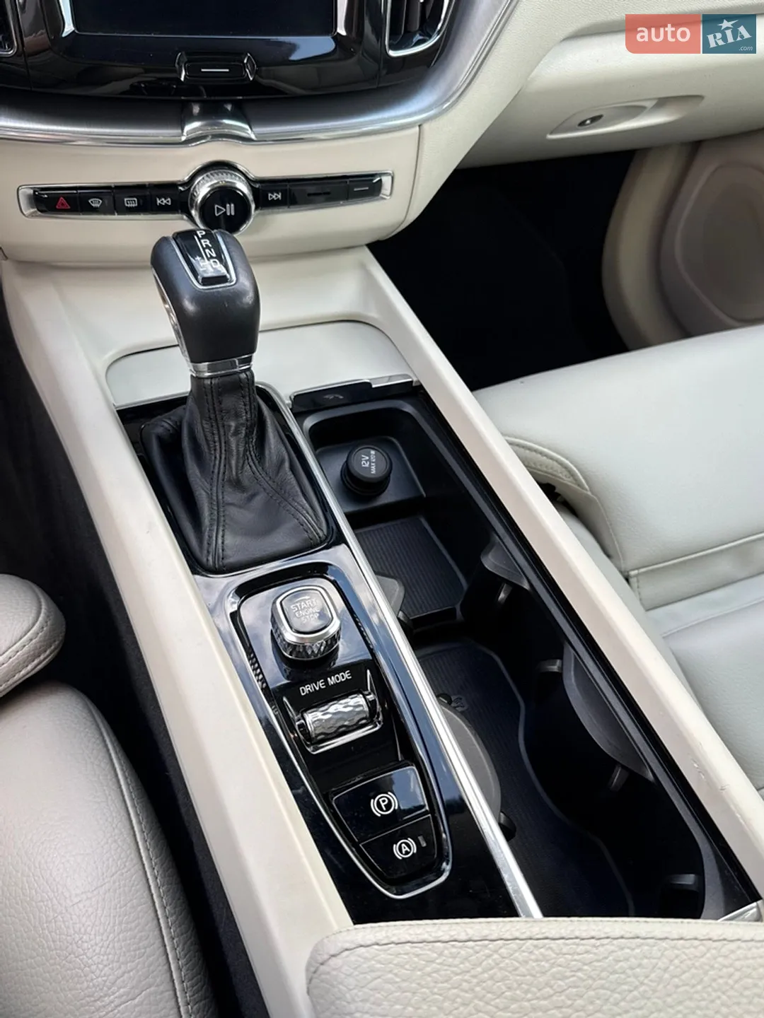 2018 Volvo XC60 - мініатюра 47