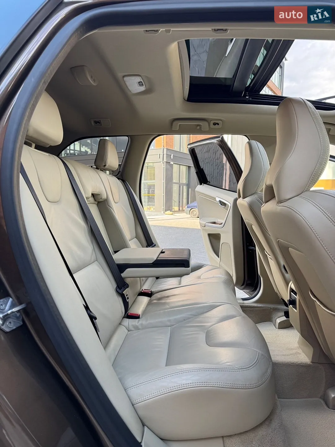 Volvo XC60 2014 VIN YV1DZ73CDF2636918 фото оголошення 24 з 51