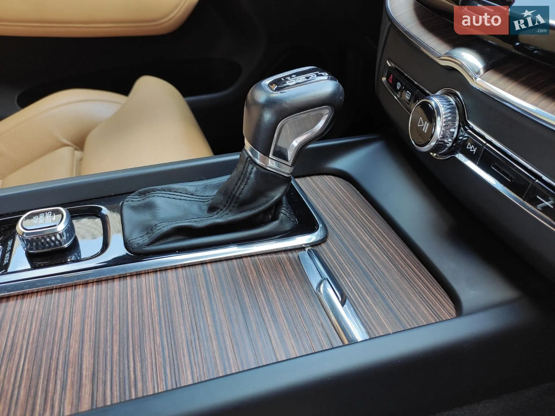 2019 Volvo XC60 - мініатюра 22