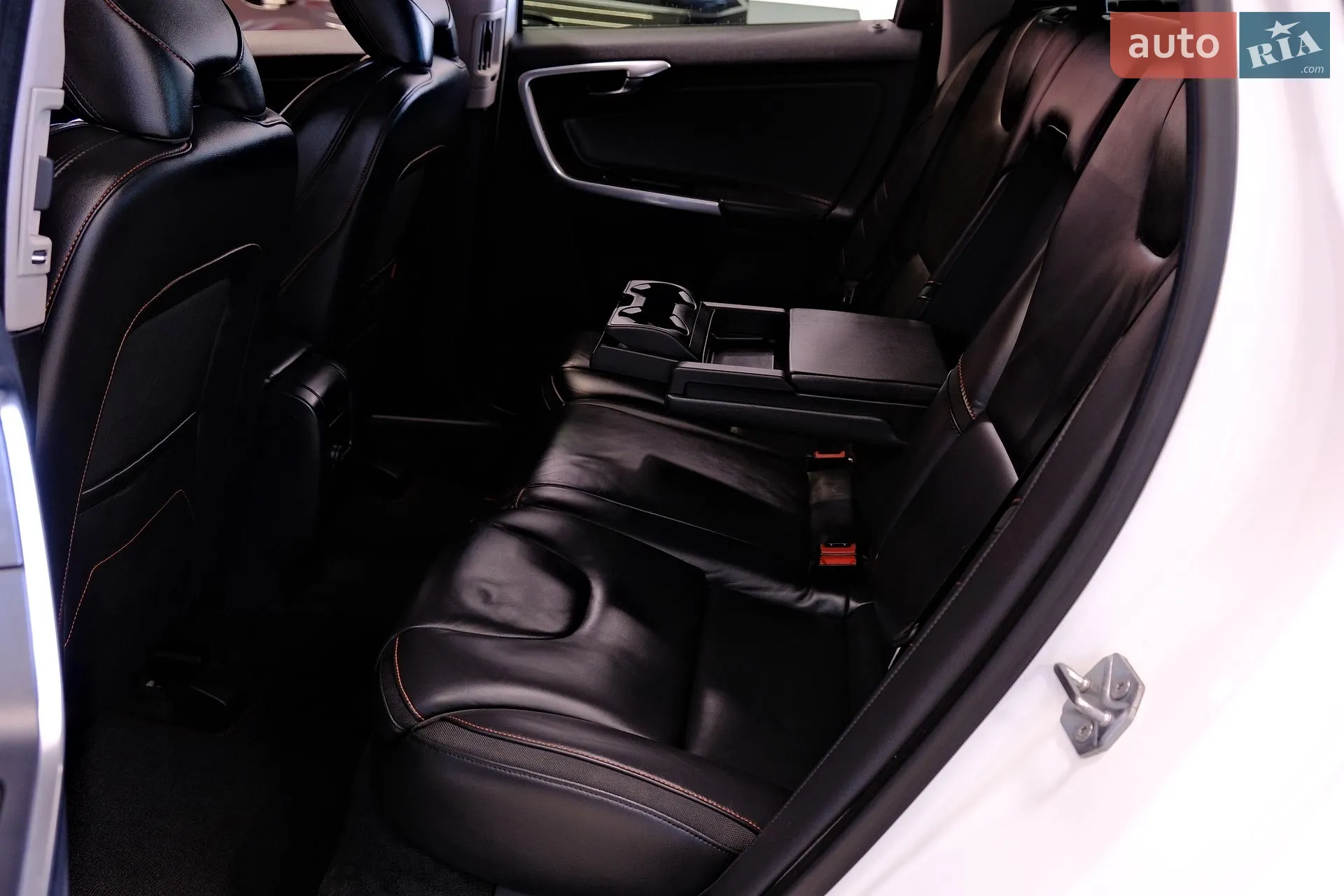 2016 Volvo XC60 - мініатюра 29