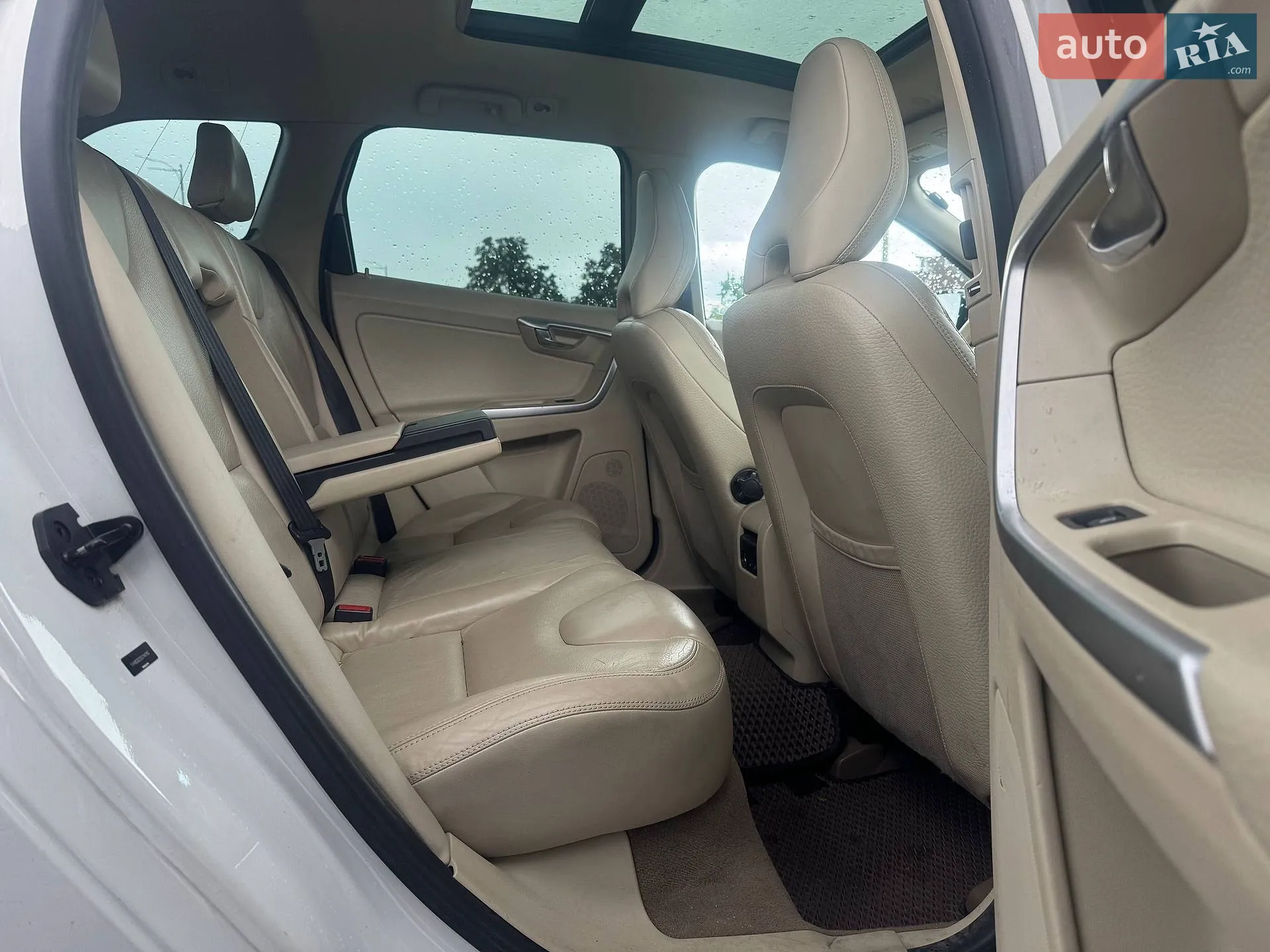 2010 Volvo XC60 - мініатюра 29