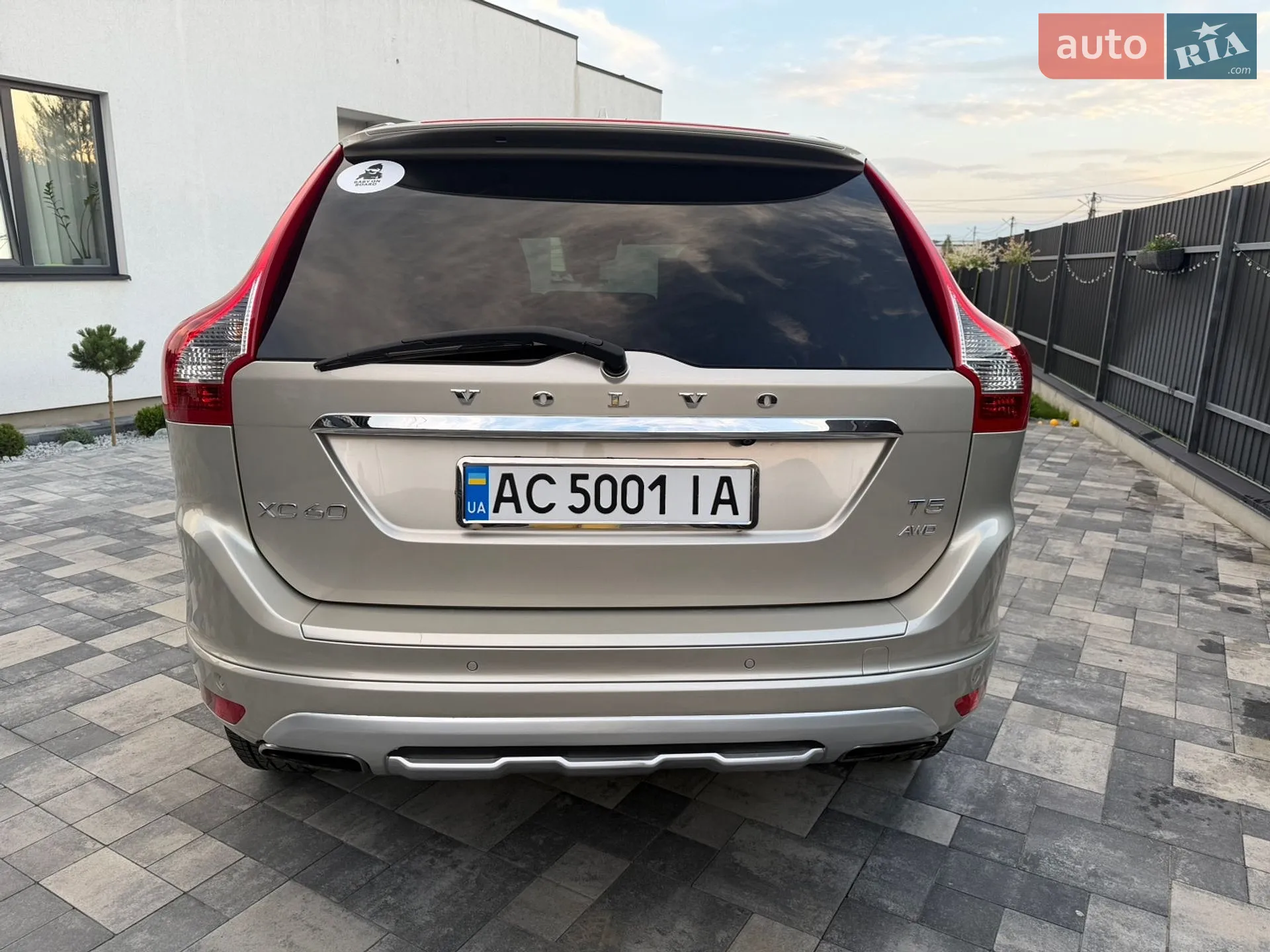 2016 Volvo XC60 - мініатюра 6