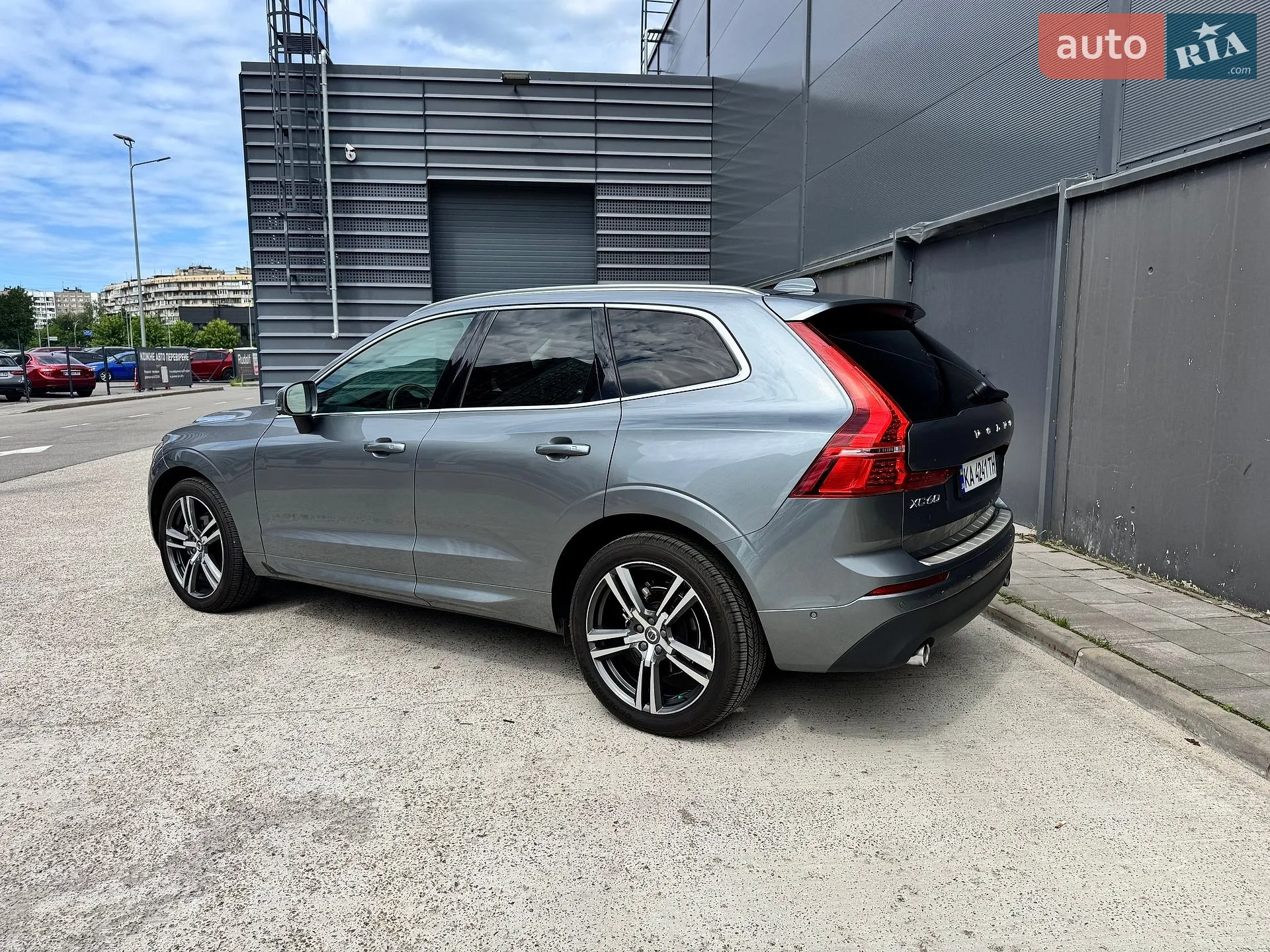 2018 Volvo XC60 - мініатюра 8