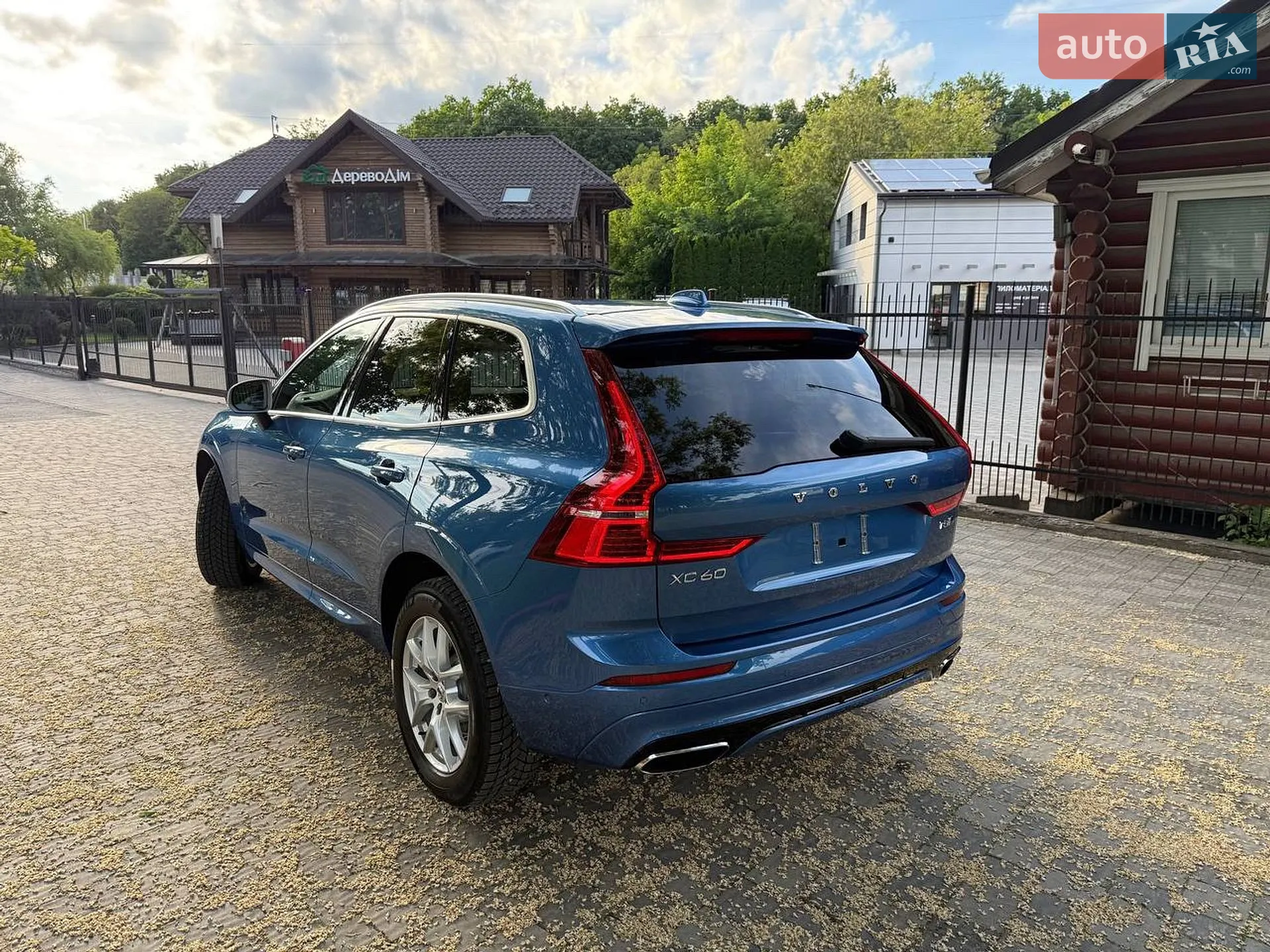 2018 Volvo XC60 - мініатюра 13