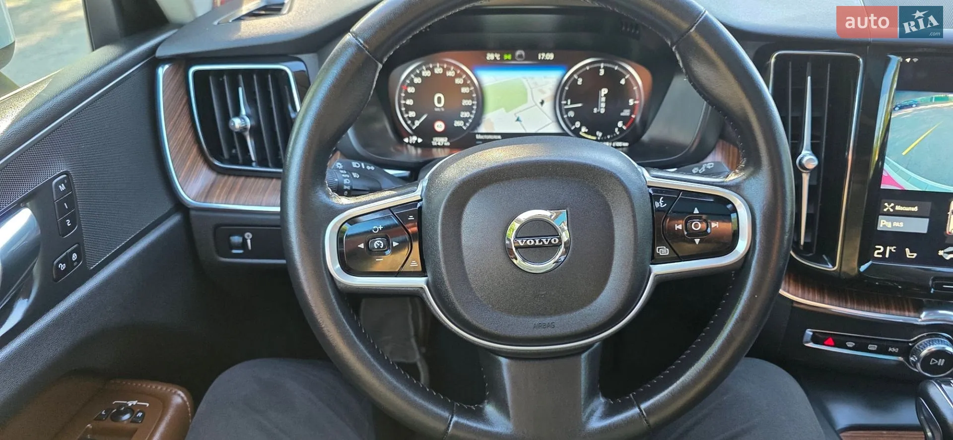 2018 Volvo XC60 - мініатюра 33