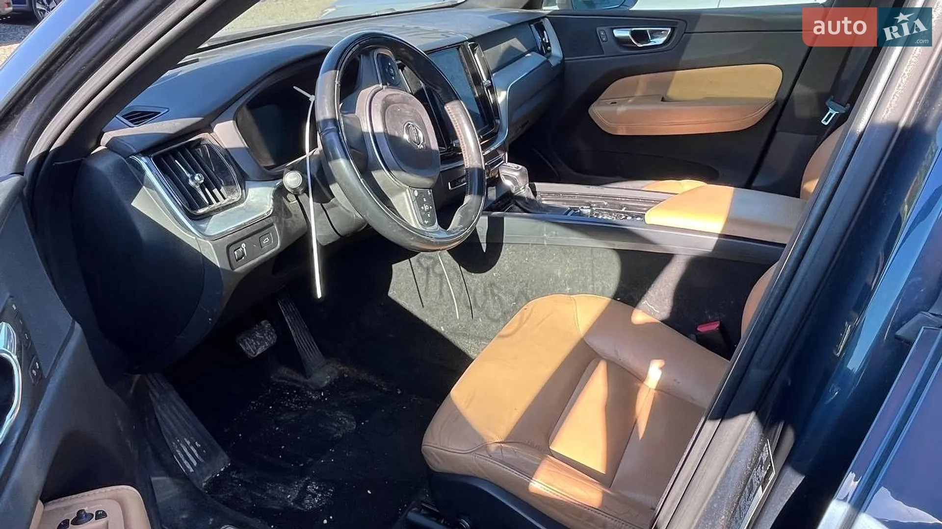 2018 Volvo XC60 - мініатюра 10