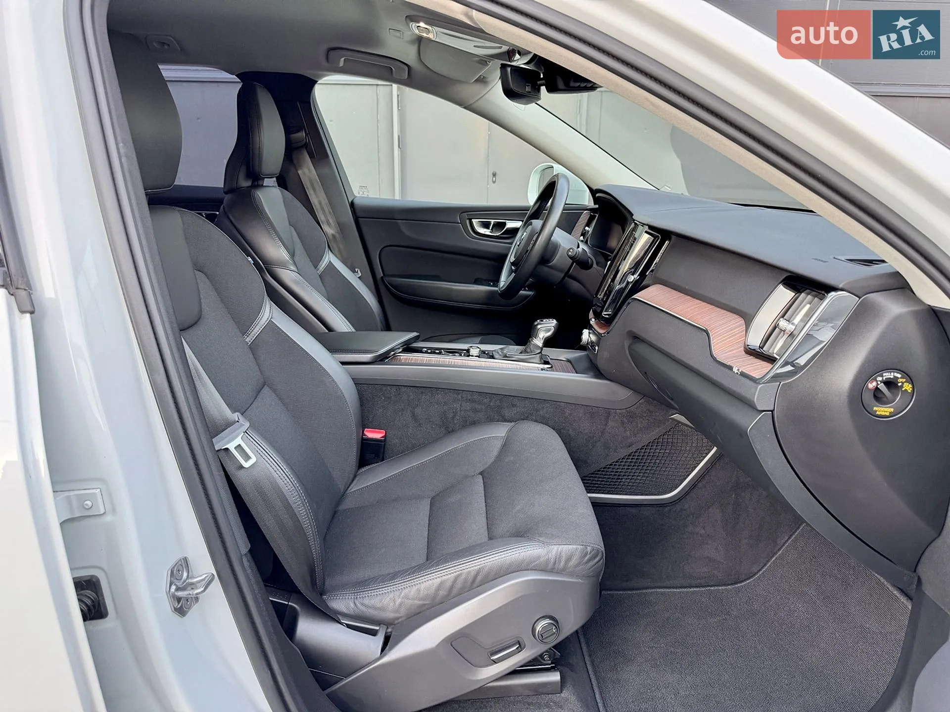 2019 Volvo XC60 - мініатюра 15