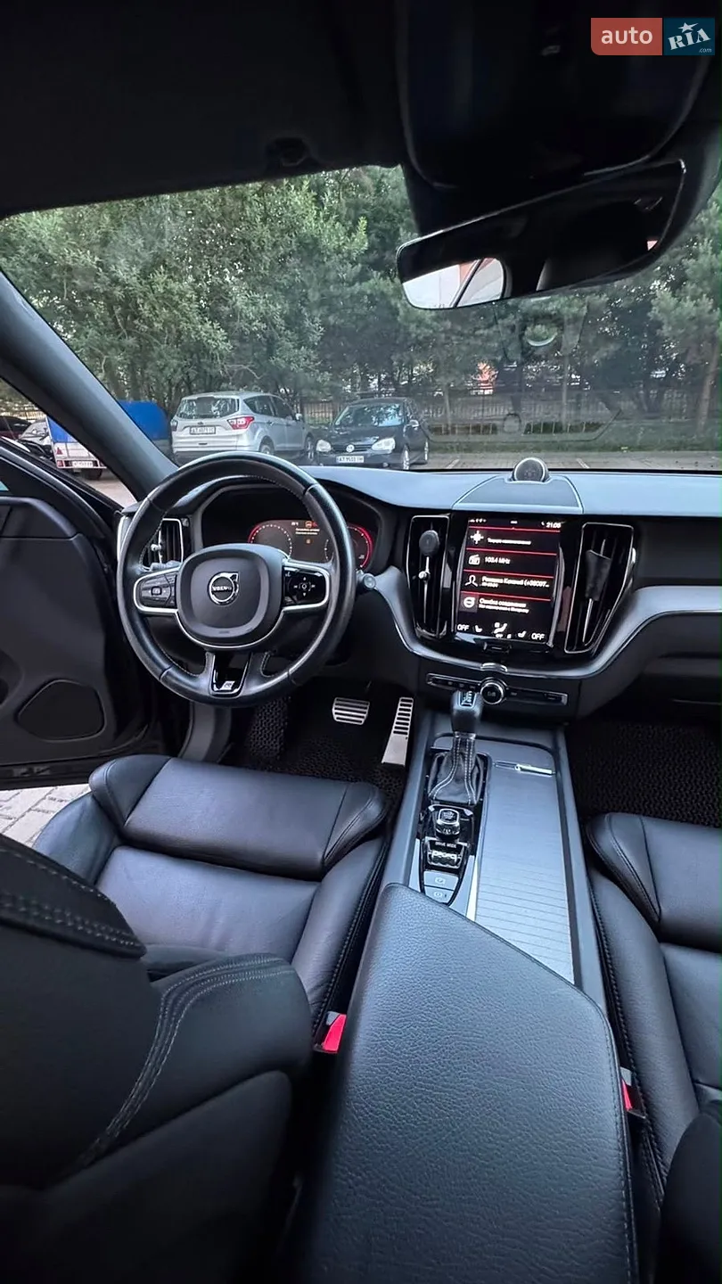 2017 Volvo XC60 - мініатюра 24