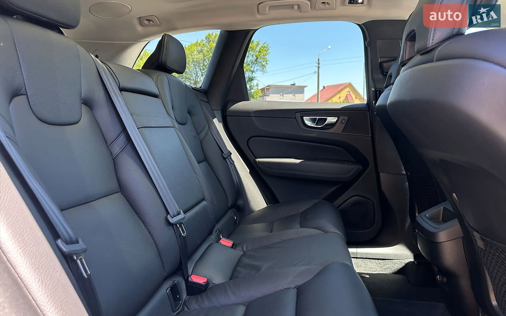 2020 Volvo XC60 - мініатюра 23