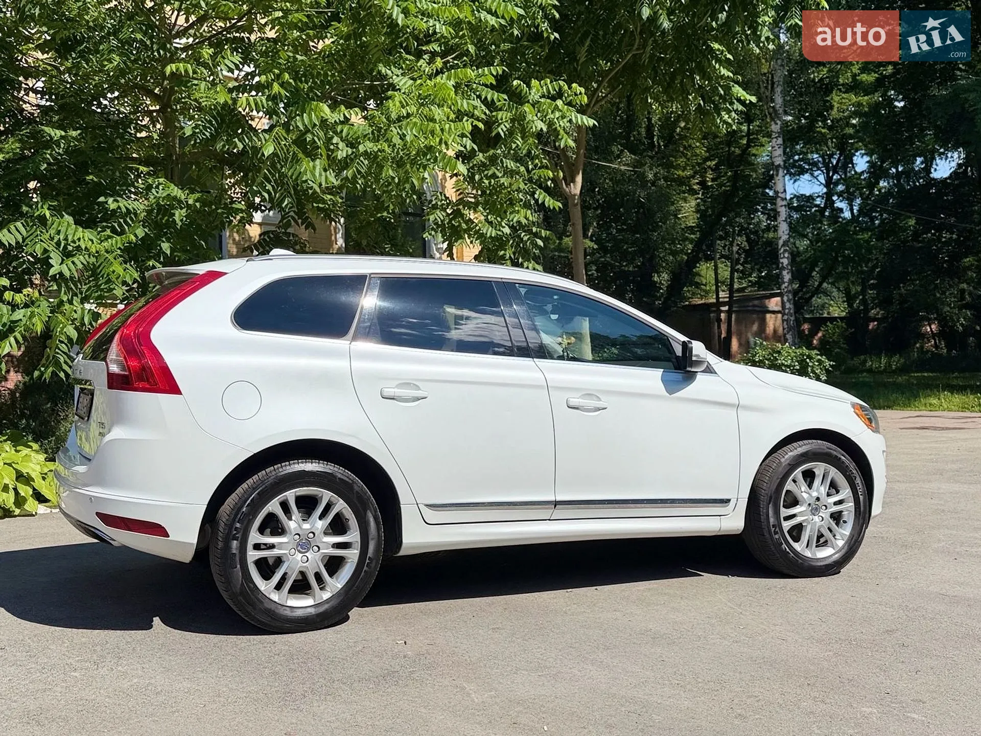 2015 Volvo XC60 - мініатюра 10