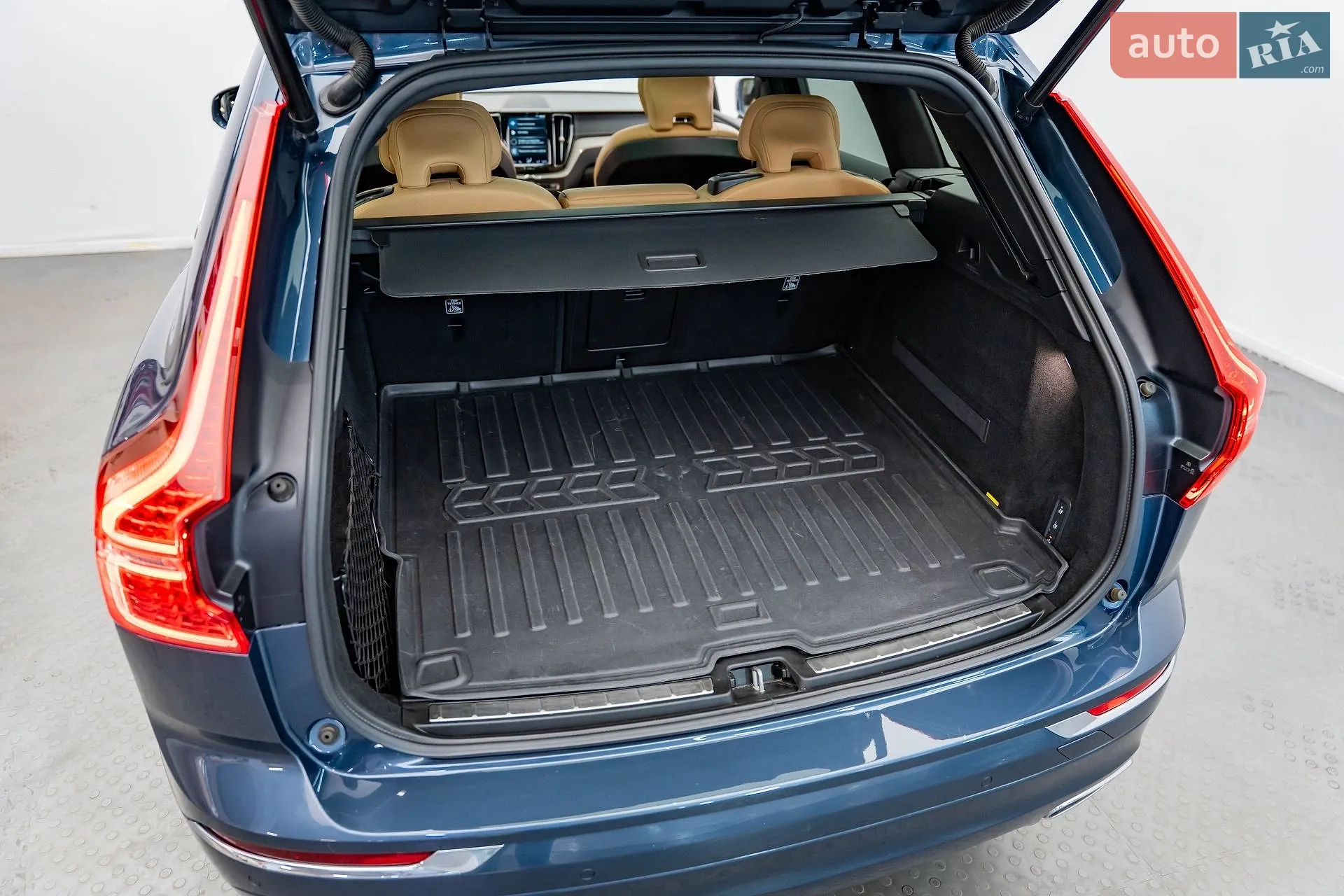 2019 Volvo XC60 - мініатюра 7