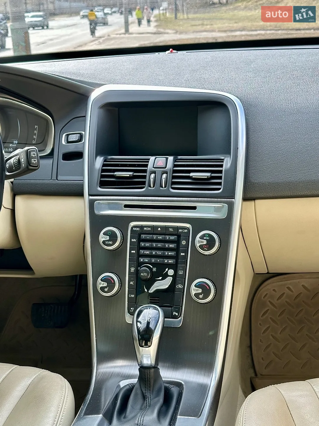 2015 Volvo XC60 - мініатюра 10
