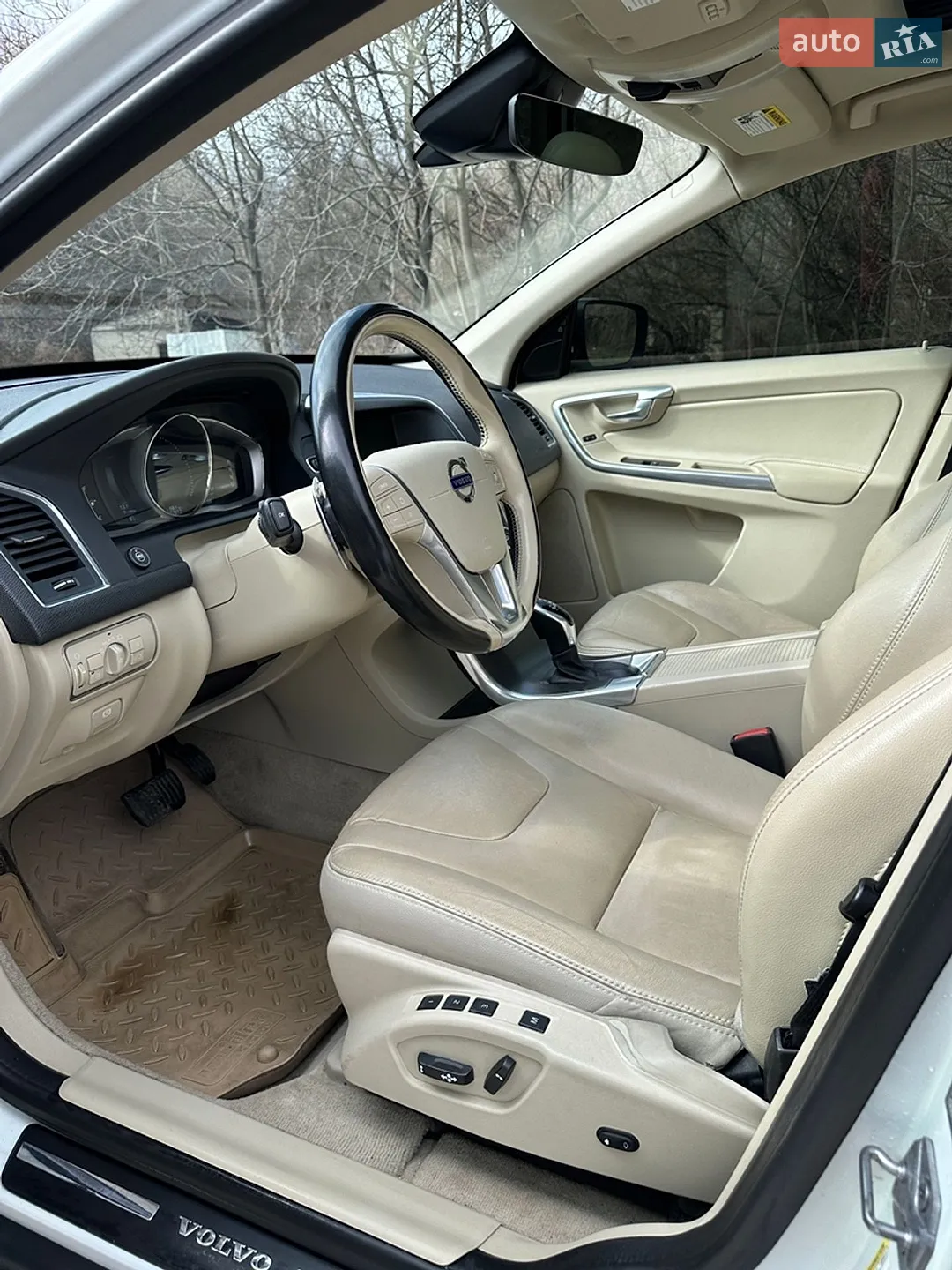 2015 Volvo XC60 - мініатюра 13