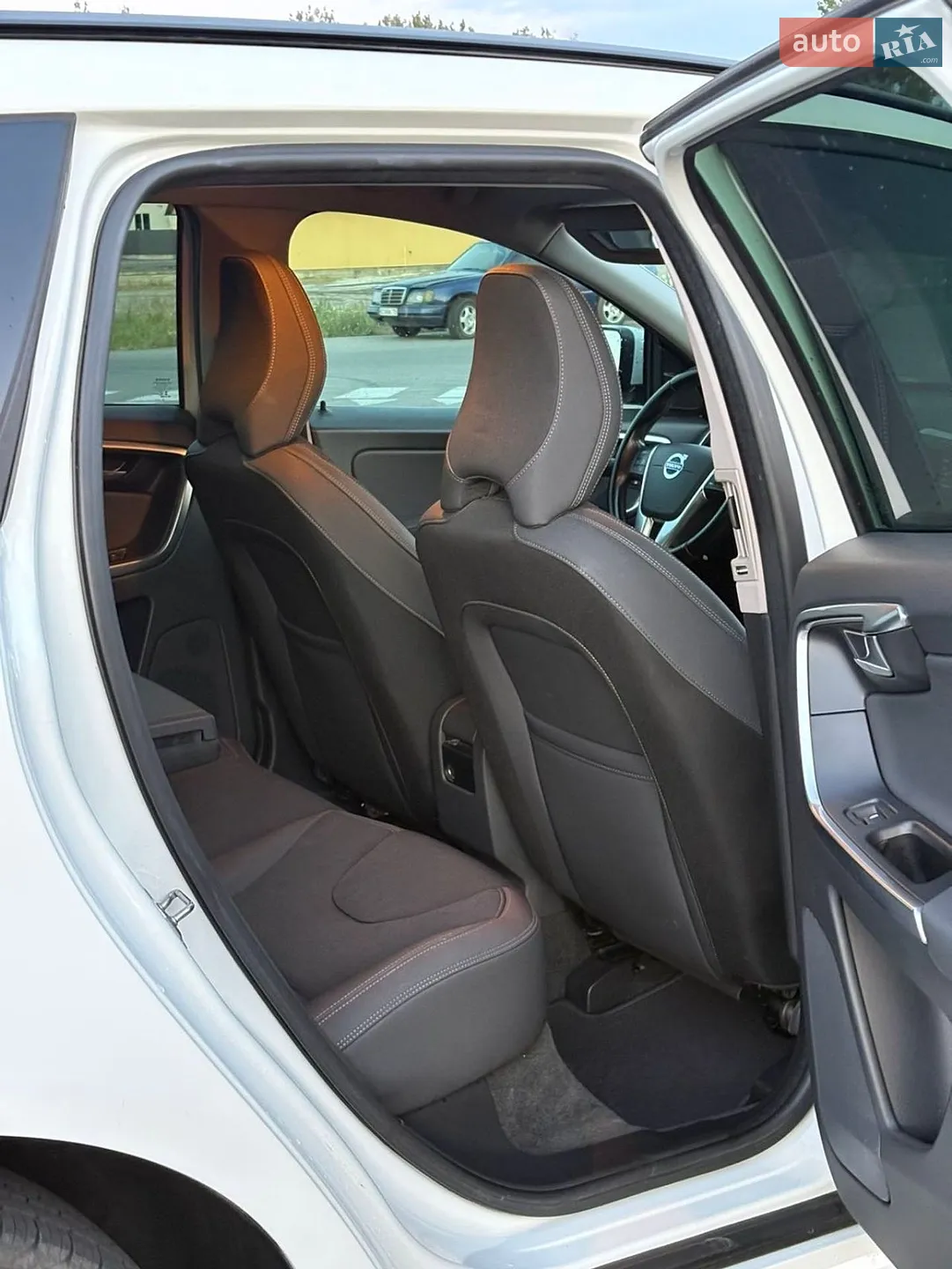 2015 Volvo XC60 - мініатюра 14