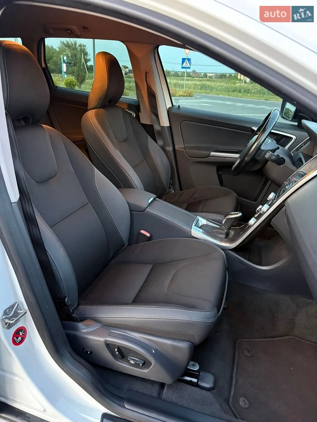 2015 Volvo XC60 - мініатюра 19