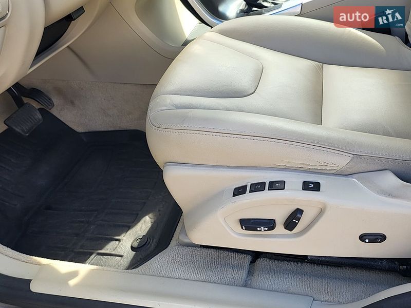 Позашляховик / Кросовер Volvo XC60 2014 в Тернополі